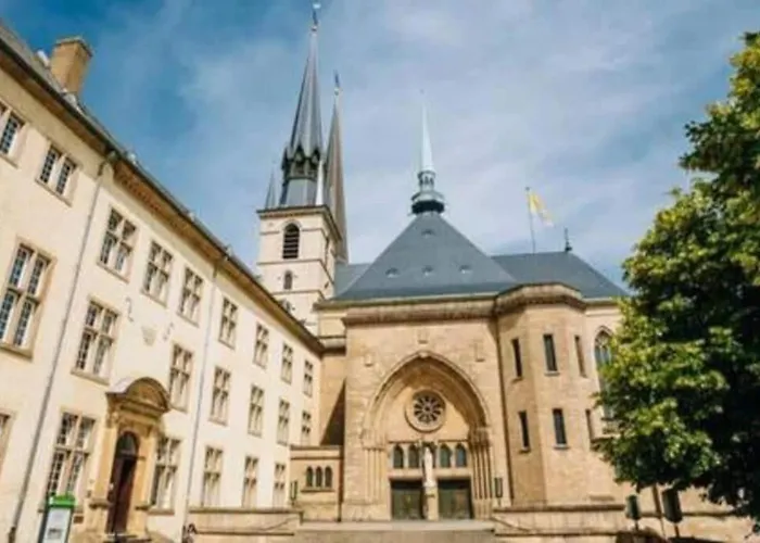 Apartment Bright And Welcoming 2 Bedrooms In Center Luxemburg