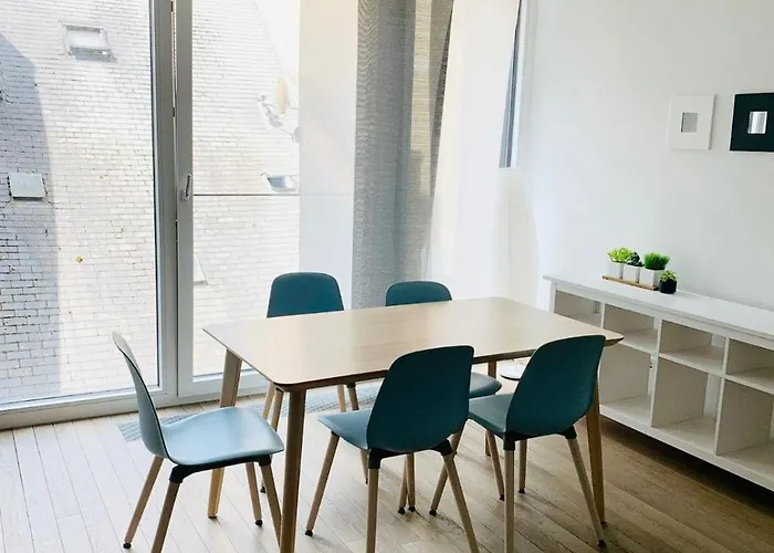 Appartement Bright And Welcoming 2 Bedrooms In Center Luxemburg